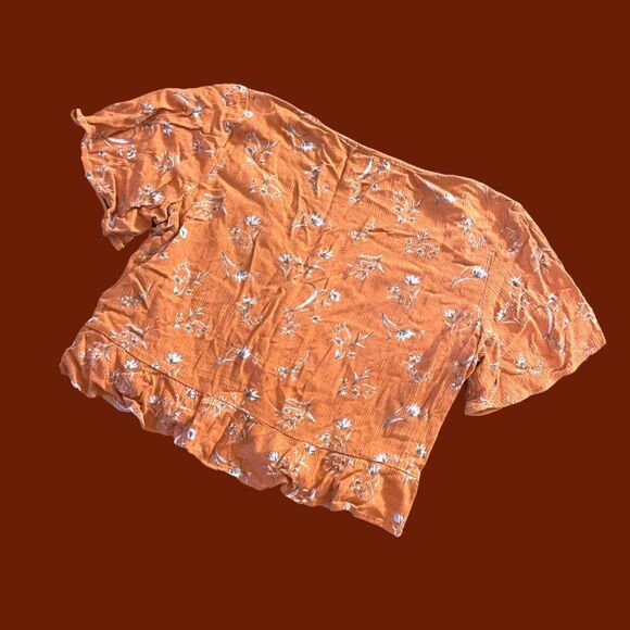 💥PacSun Lottie Moss Floral Ruffled Crop Top - Picture 5 of 7